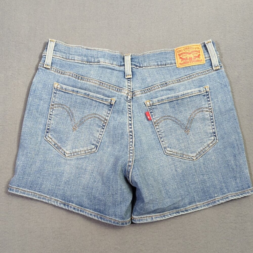 Levi's Jean Shorts Women's 29 Blue Mid Length Shorts Denim - Picture 2 of 11